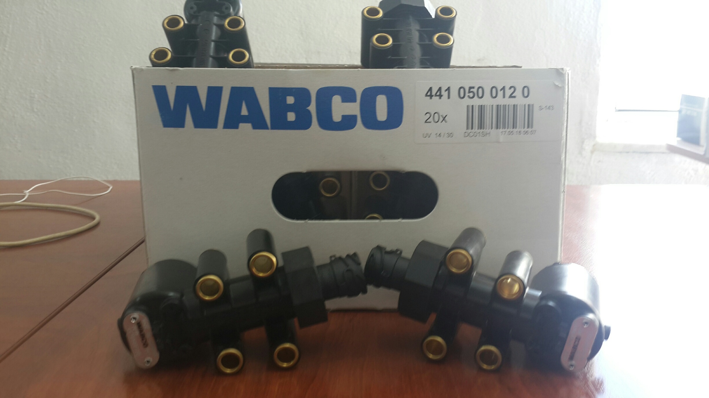 KÖRÜK SÜSPANSİYON VENTİLİ DAF-IVECO-MAN-MERCEDES-SCANIA-RENAULT WABCO 4410500120